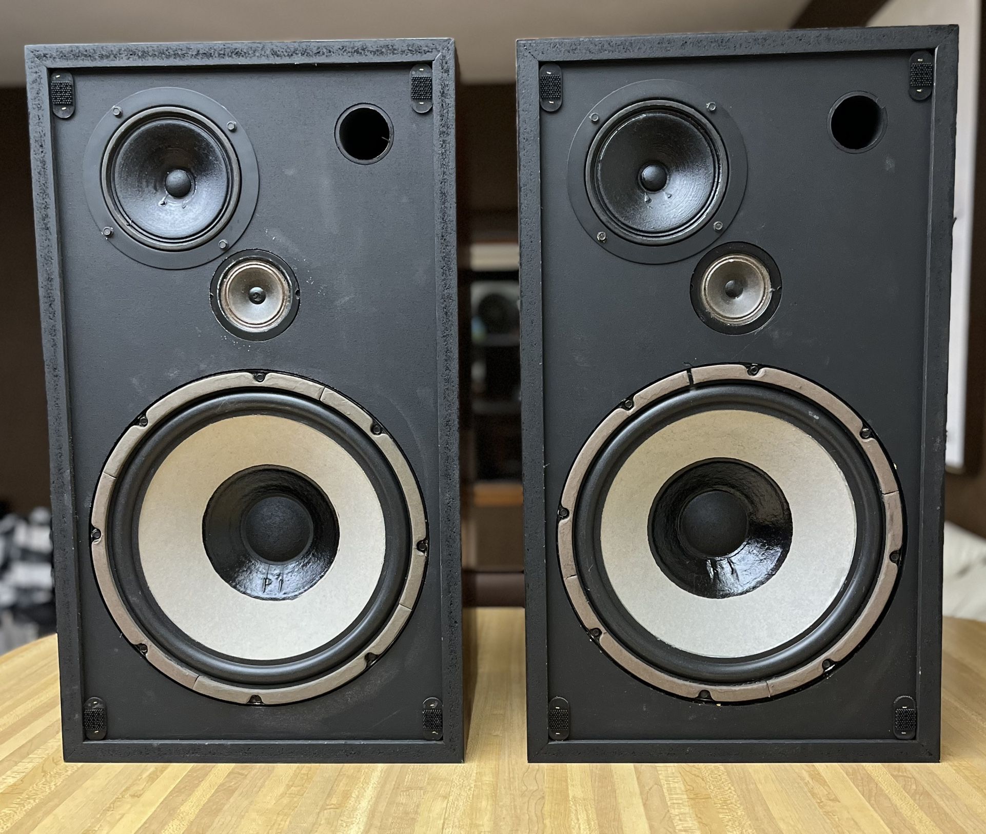 Infinity 3000 Infinity 3000 Vintage 3-Way Speakers - Excellent Condition for Sale in ...