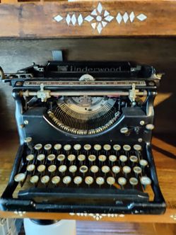 Underwood Typewriter