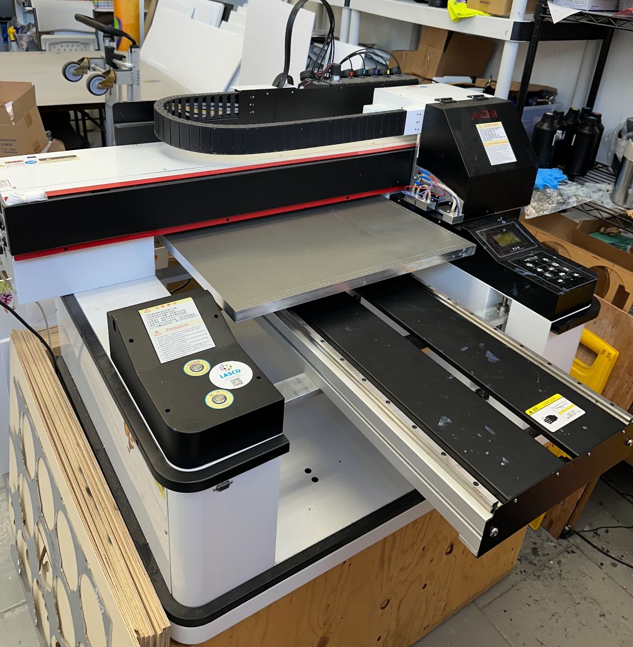 Used ACHI 6090 UV Printer 3 PCS XP600 Print Head For Cylindrical 3D Embossed Varnish