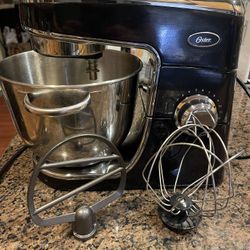 Oster Tilt-head Stand Mixer