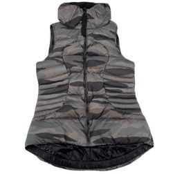Lululemon Fluffin Awesome Camo Vest 