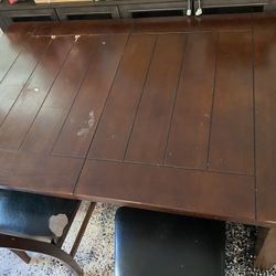 Dinning Table With Extension And Bench