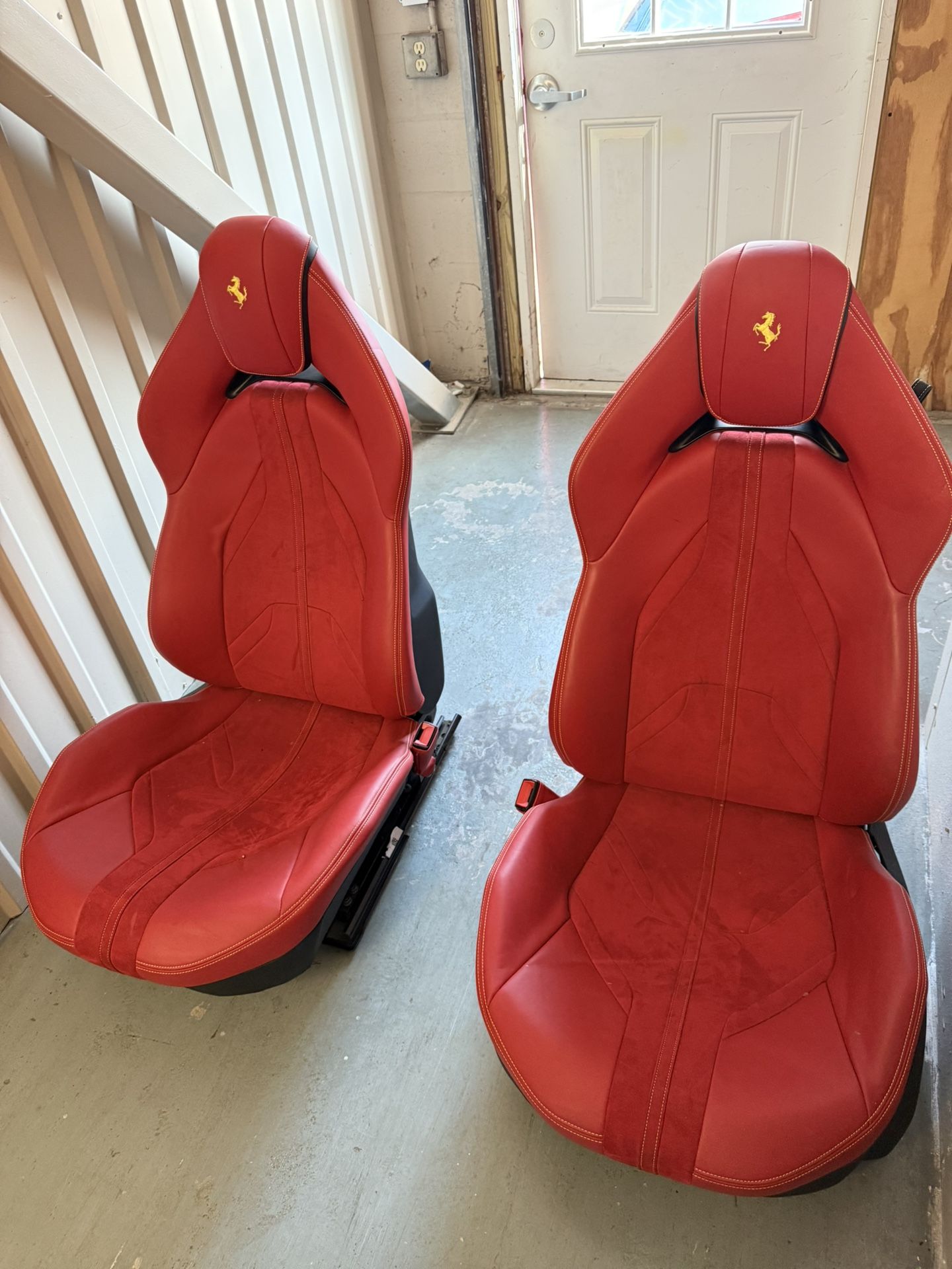 Ferrari  Car seat 