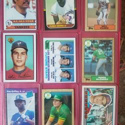 Baseball Cards. Reggie Jackson Others 