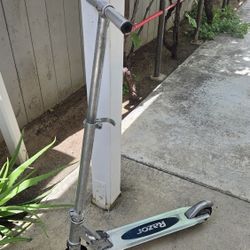 Razor Scooter. 