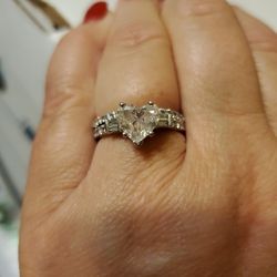 Diamond Engagement RING 