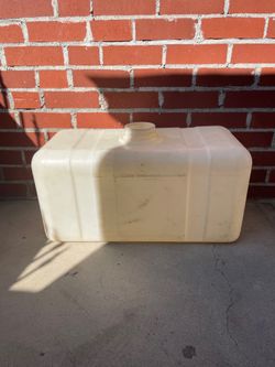 Car Detailing 45 Gallon water tank