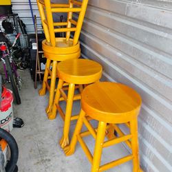 Bar Stools 