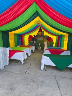 CANOPY WITH DRAPPING