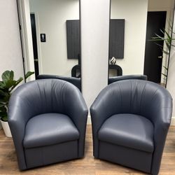 Leather Chairs By Natuzzi