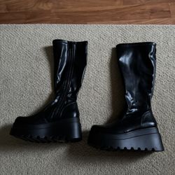 Black Platform Rave Boots - Women’s 7