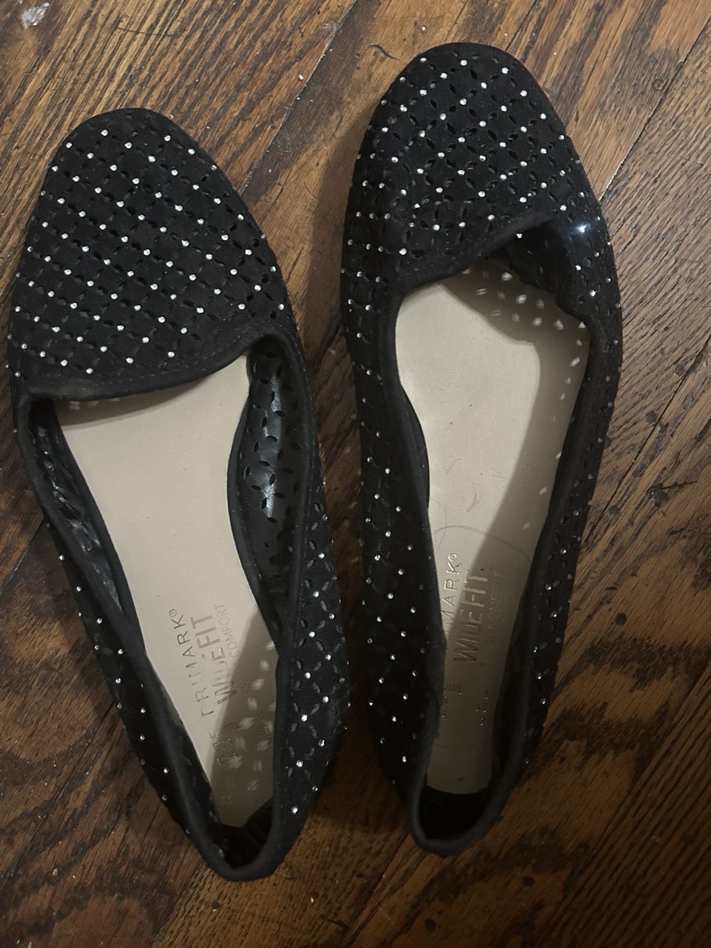 Women’s Flat Size 7