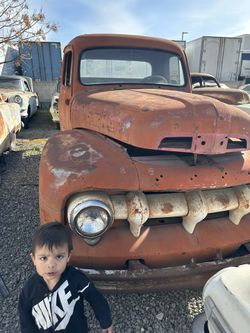 1951 Ford F1