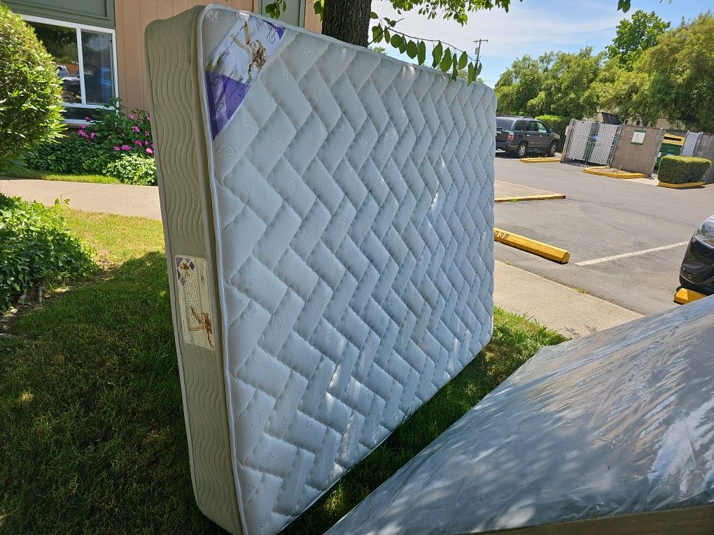 free queen size mattress