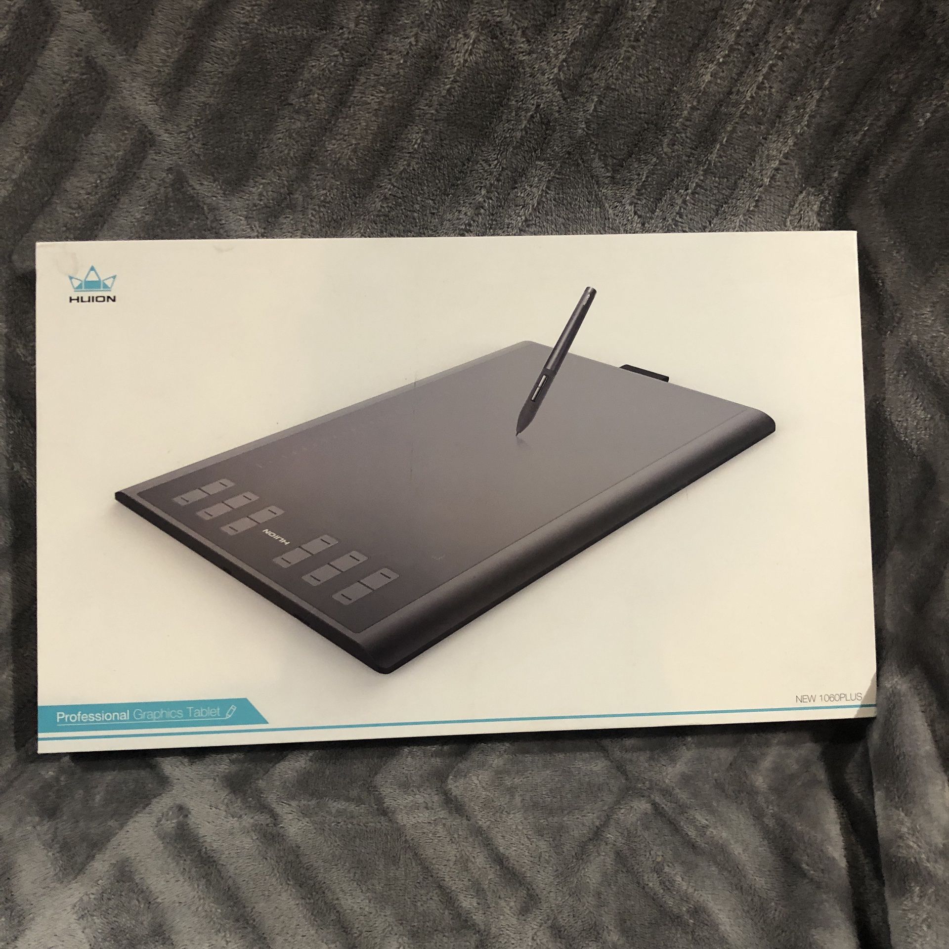 Brand New And Sealed - Huion Inspiroy H1060P Graphics Drawing Tablet with Tilt Response Battery-Free Stylus and 8192 Pen Pressure Sensitivity