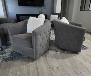 2 Swivel Chairs