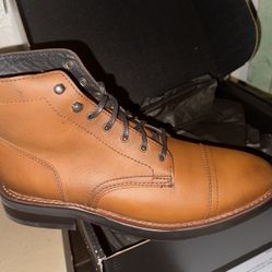 THURSDAY BRANDY CAPTAIN BOOT W/ BELT