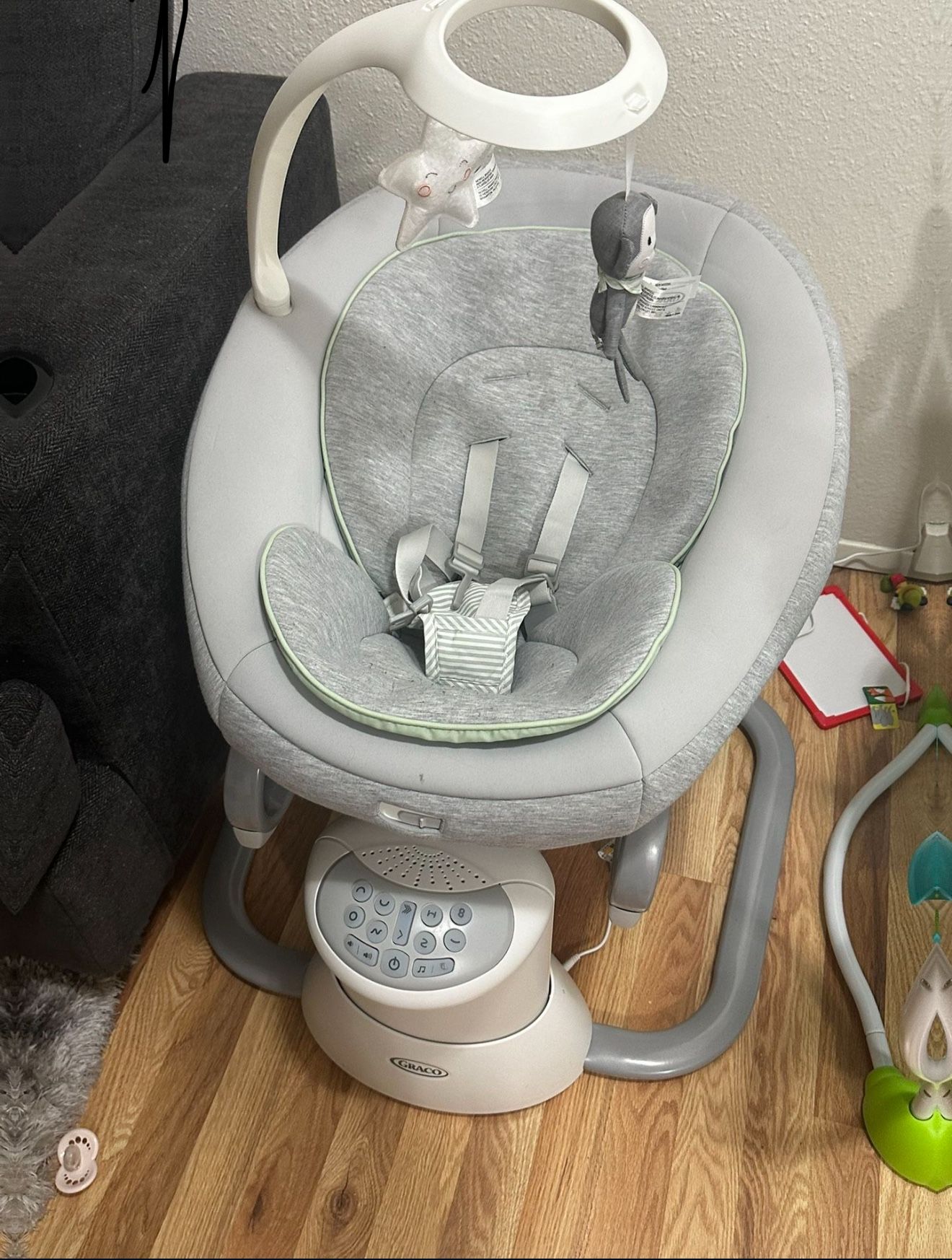 It Was 300 Dollars New Honestly Brand New My Baby Never Used It Maybe Twice