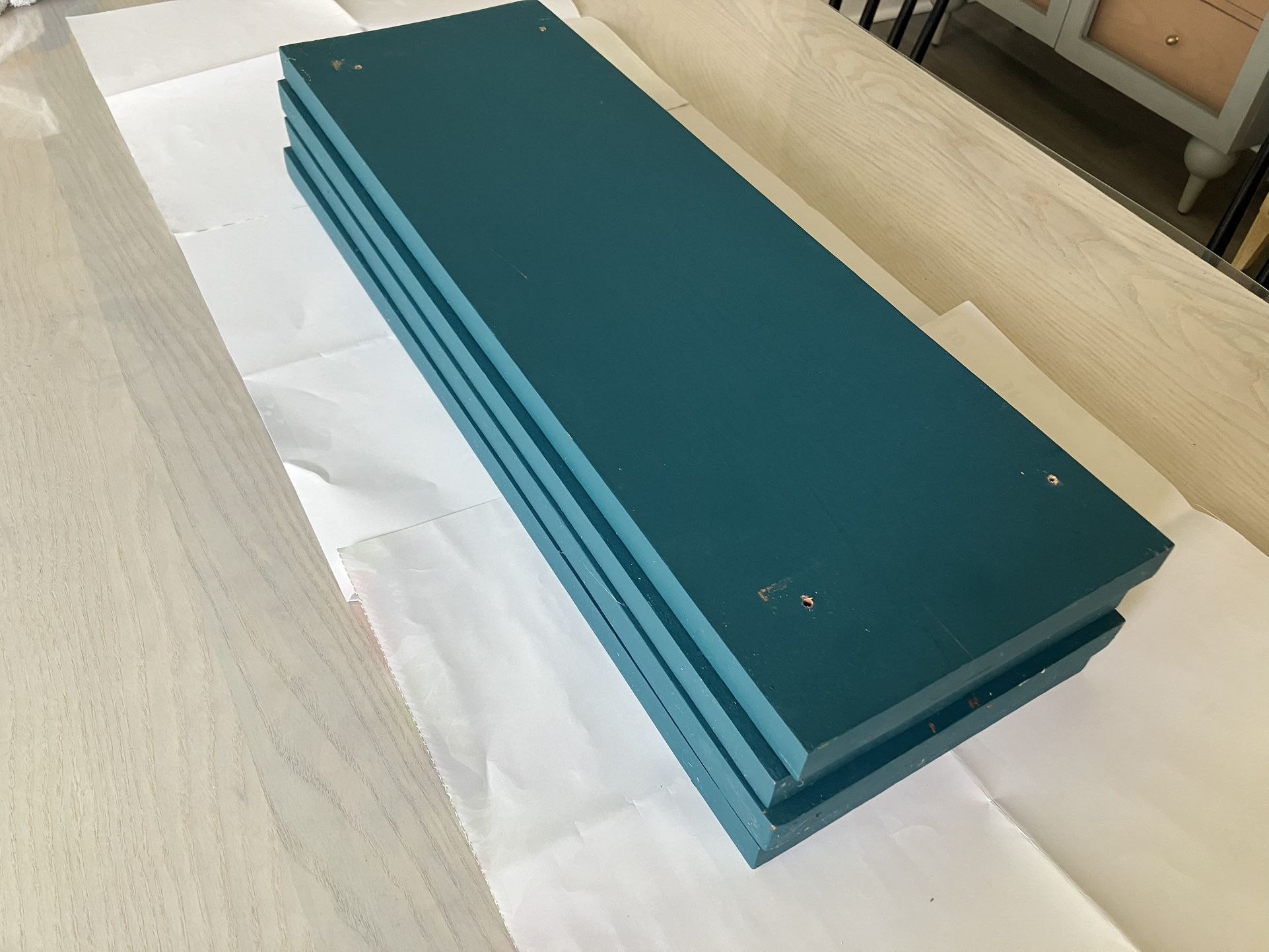Free, Set of 4 Solid Wood Wall Shelves