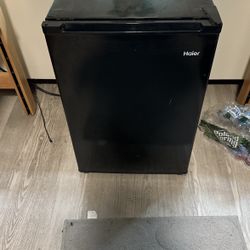 Haier Mini Fridge 