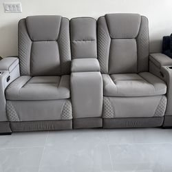 Recliner sofa