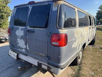 1996 Dodge Ram Wagon 3500