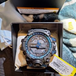 Invicta Activa Shock Resistant Sport Watch