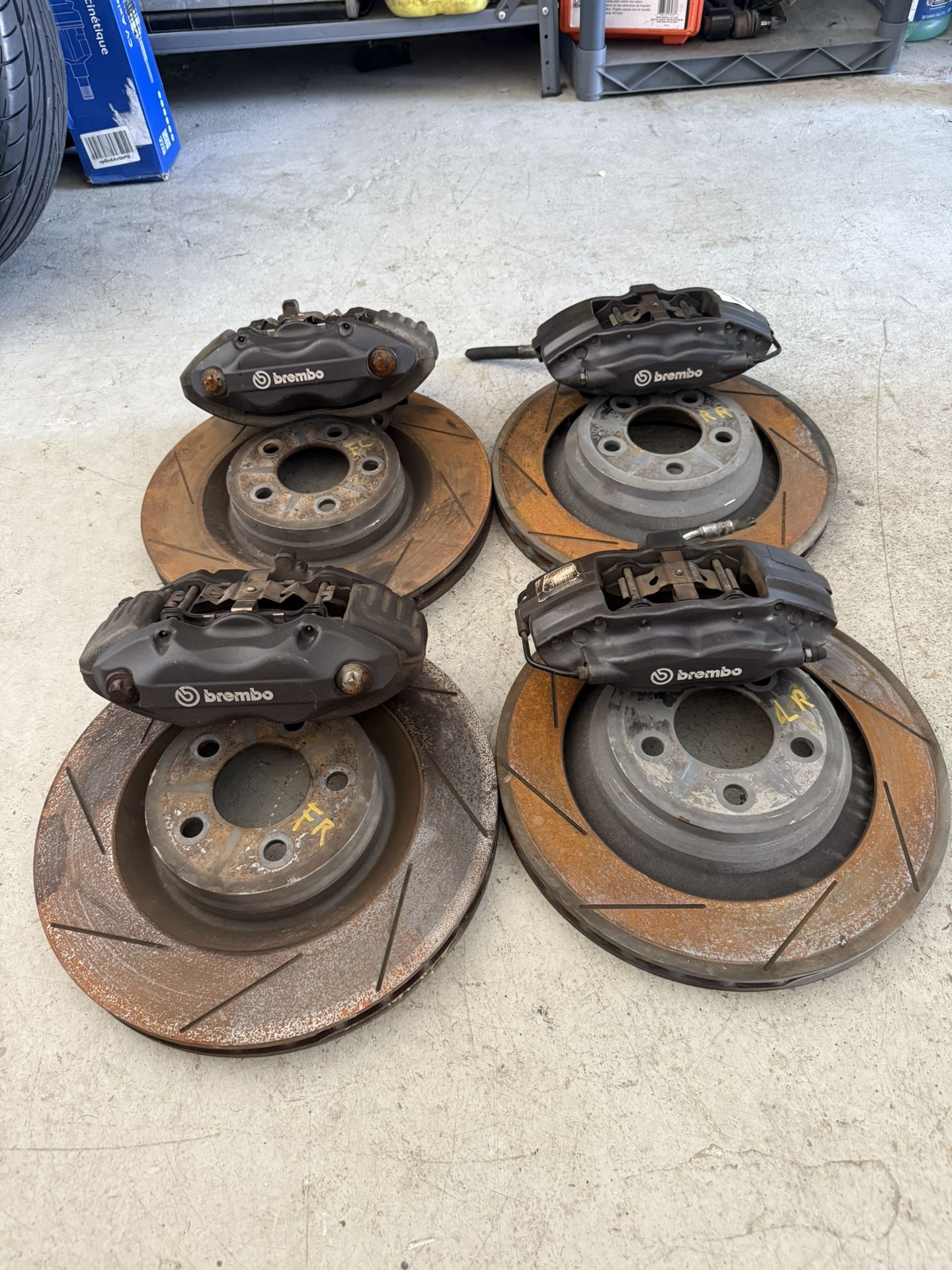 2015-2020 DODGE CHALLENGER BREMBO CALIPERS FRONT REAR SLOTTED ROTORS CHARGER 300
