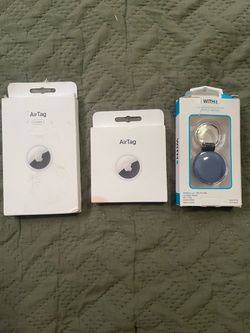5 new apple air tags and 1 tag case