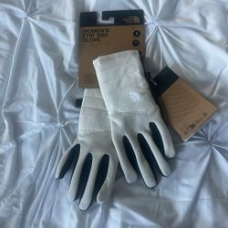 North face Women’s Glove