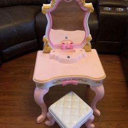 Ultimate Musical Vanity with Enchanting Messages & Celebration Song