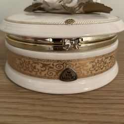 Via Veneto Porcelain Floral Trinket Jewelry Box Made in Italy