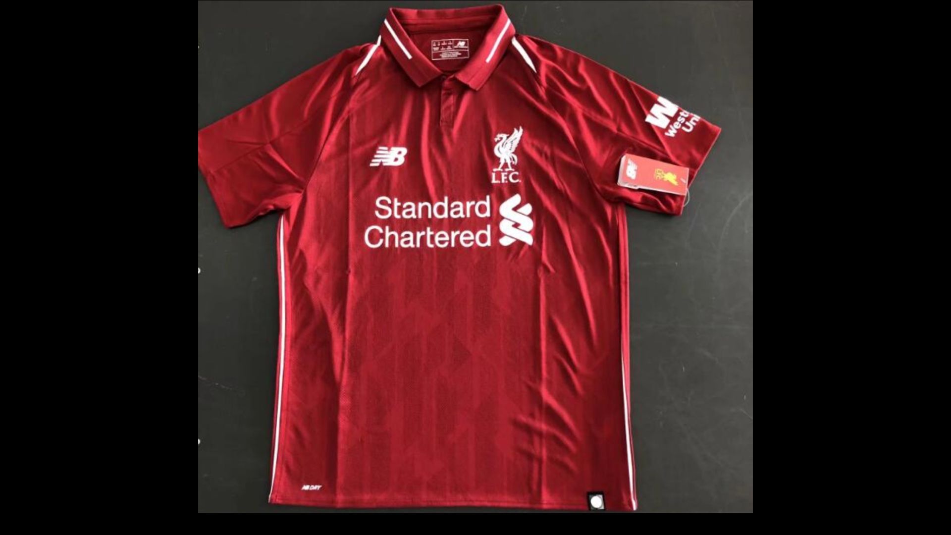 Liverpool home 18-19