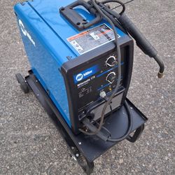 Miller 175 Wire Feed Mig Welder Excllent with Gauges Cart. For Pick Up Fremont. No Lowball Offers Please. No Trads. Yes, I have it. Please don't ask  