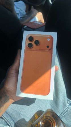 iPhone pro max 17