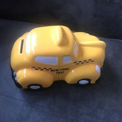 Vintage Retro New York City NYC Taxi Bank Yellow Black White City Merchandise.