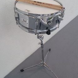 PEACE 6" Chrome Snare Drum Set w Stand/New Sticks EXC

