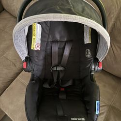 Infant Car seat 