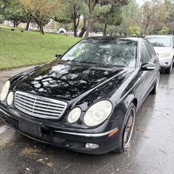 2004 Mercedes-Benz E-Class