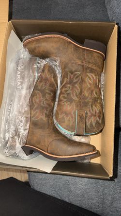 Ariat Womens Delilah Cowgirl Boots