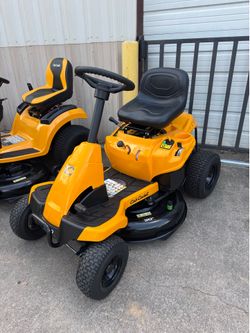 Cub cadet cc30” riding mower