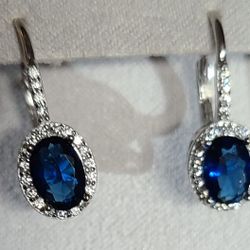 Earring 