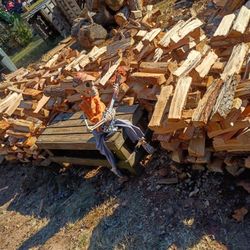 FIREWOOD FOR SALE!!! PECAN FOR SMOKING MEAT! BY THE TRUCK, TRAILER OR SMALL AMOUNTS