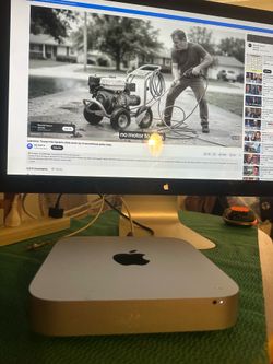 Mac Mini and Apple monitor