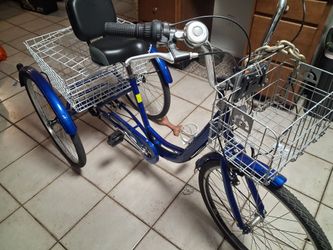 Yitahome 26" 7-speed Adult Tricycle