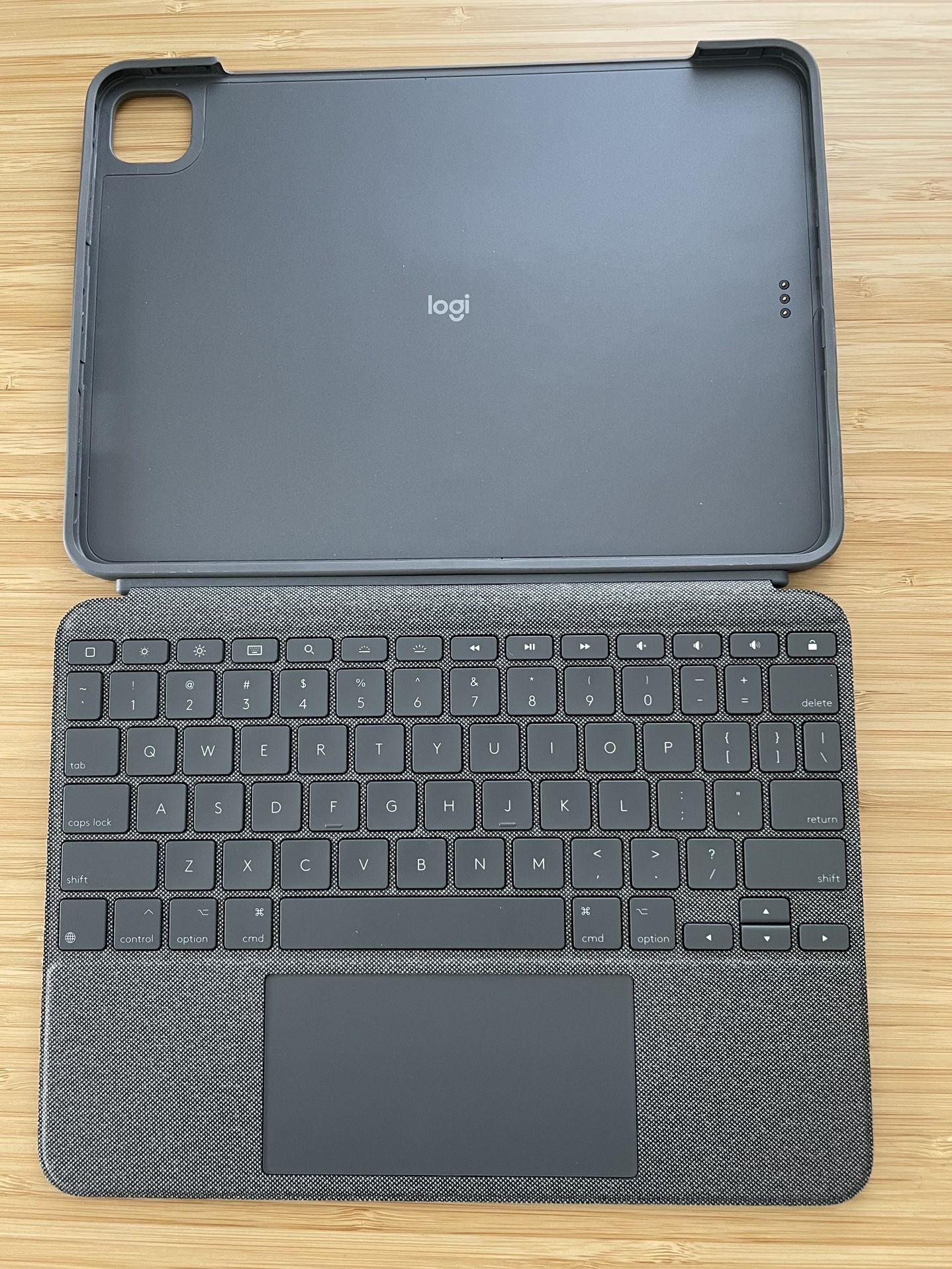 Logitech Combo Touch iPad Pro Keyboard - Oxford Gray