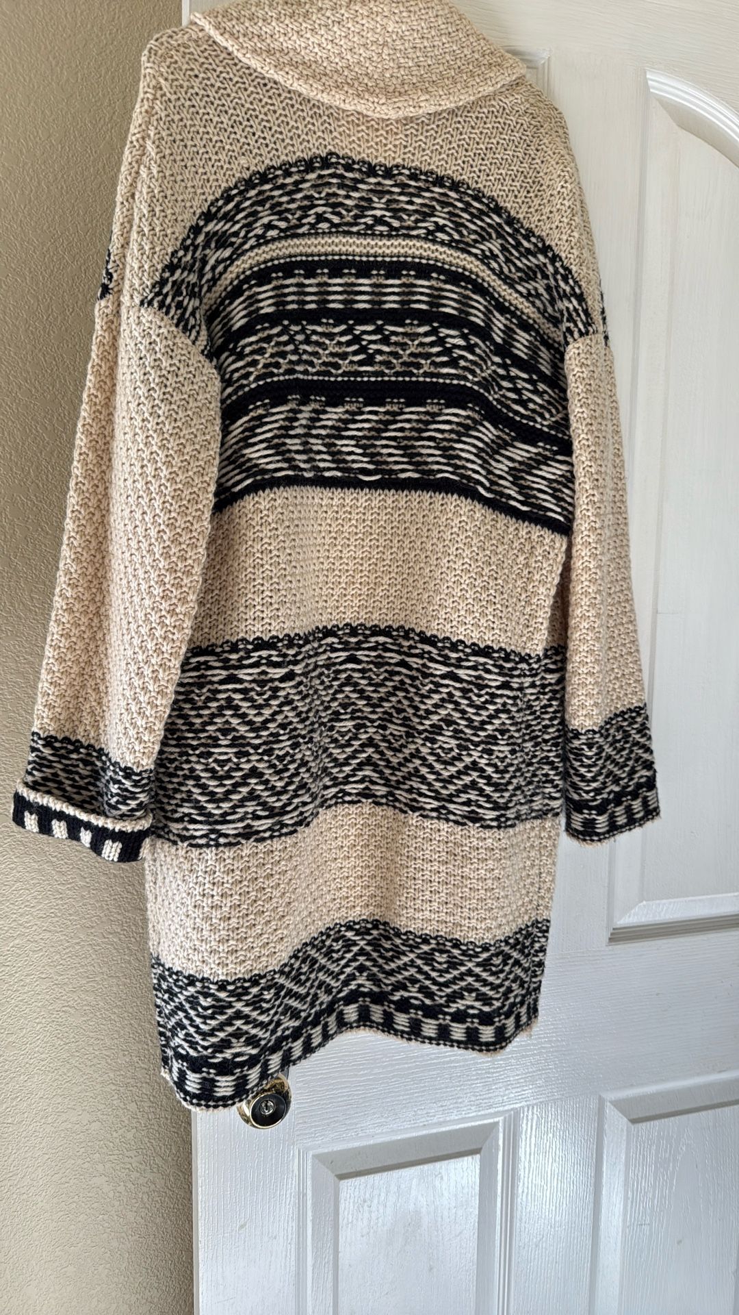 Lucky Brand Womans Sweater