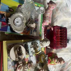Ornaments- Miscellaneous Collectible Pieces