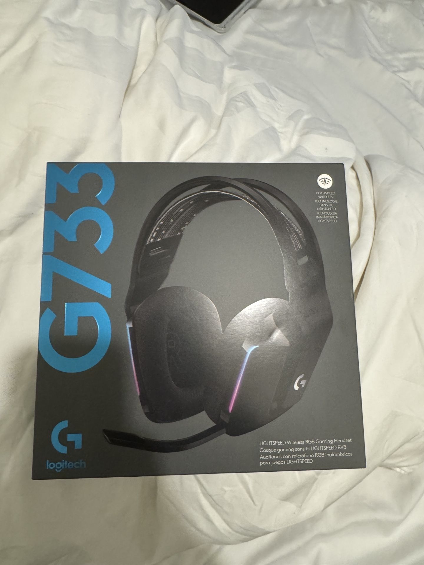 Logitech G733 Lightspeed Wireless Gaming Headset