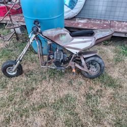 Gas-Powered Mini Bike Pocket Bike